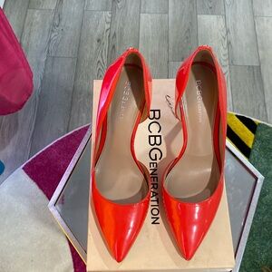 Orange pumps